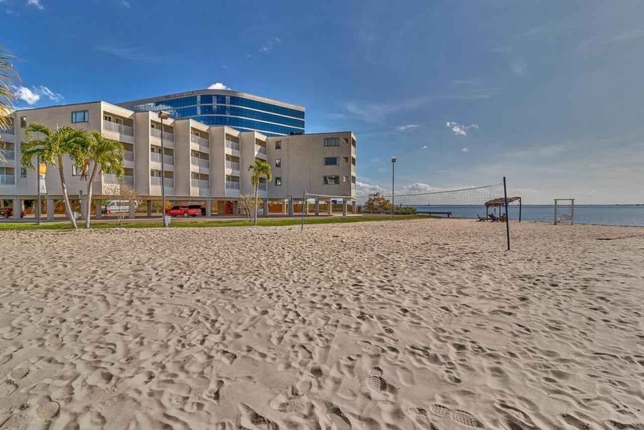 Bay Views From Your Balcony Beach Resort Tampa Esterno foto