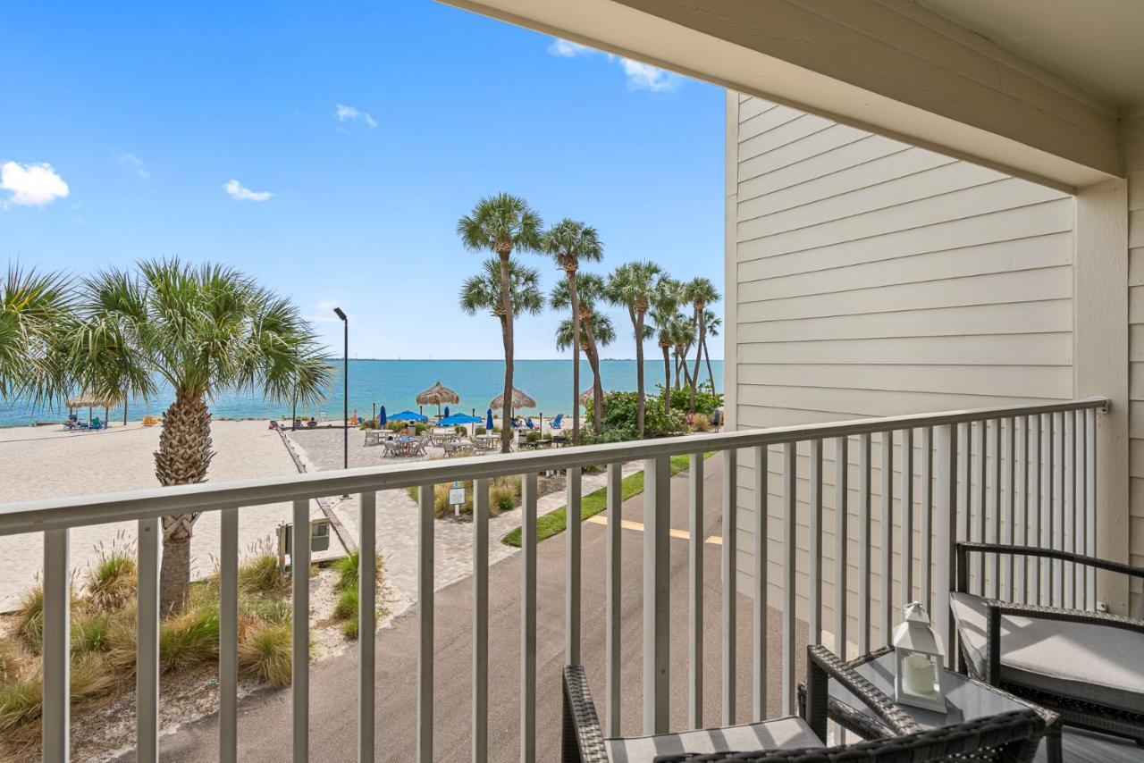 Bay Views From Your Balcony Beach Resort Tampa Esterno foto