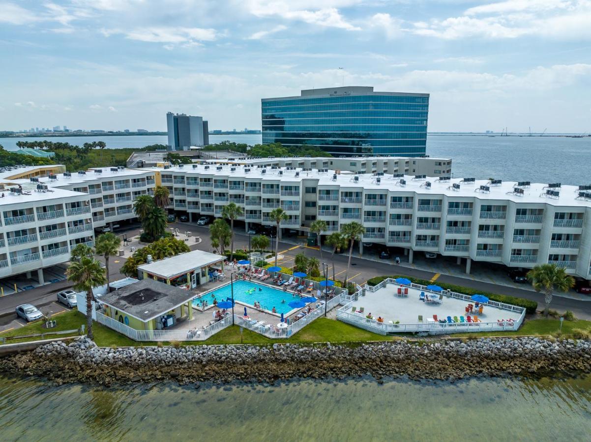 Bay Views From Your Balcony Beach Resort Tampa Esterno foto